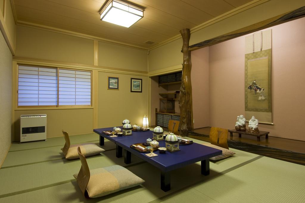 Ekinariya Ryokan Kusatsu  Exterior foto